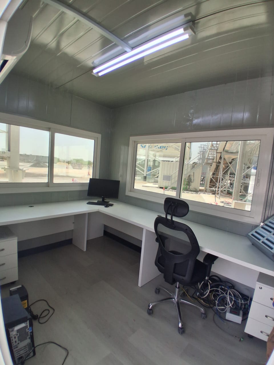 L-Shape Corner Workstation Project in Transgulf, Dubai