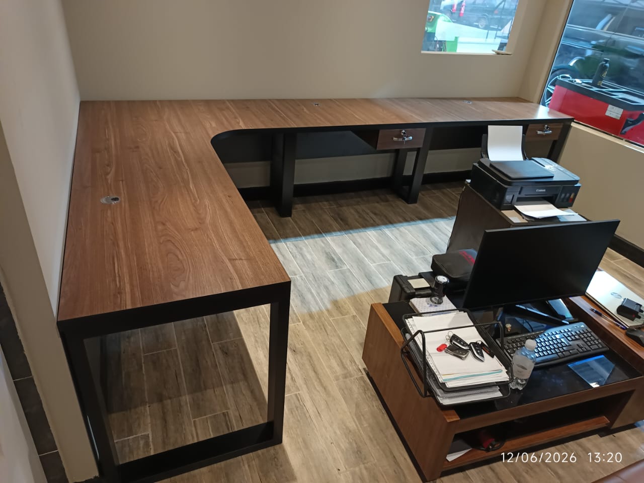 L-Shaped Workstation Project in Al Waha Streel